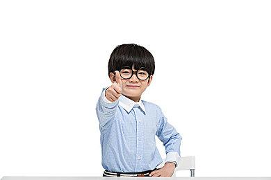 经典街机游戏《变形战机Z》重制公布 登陆PS4